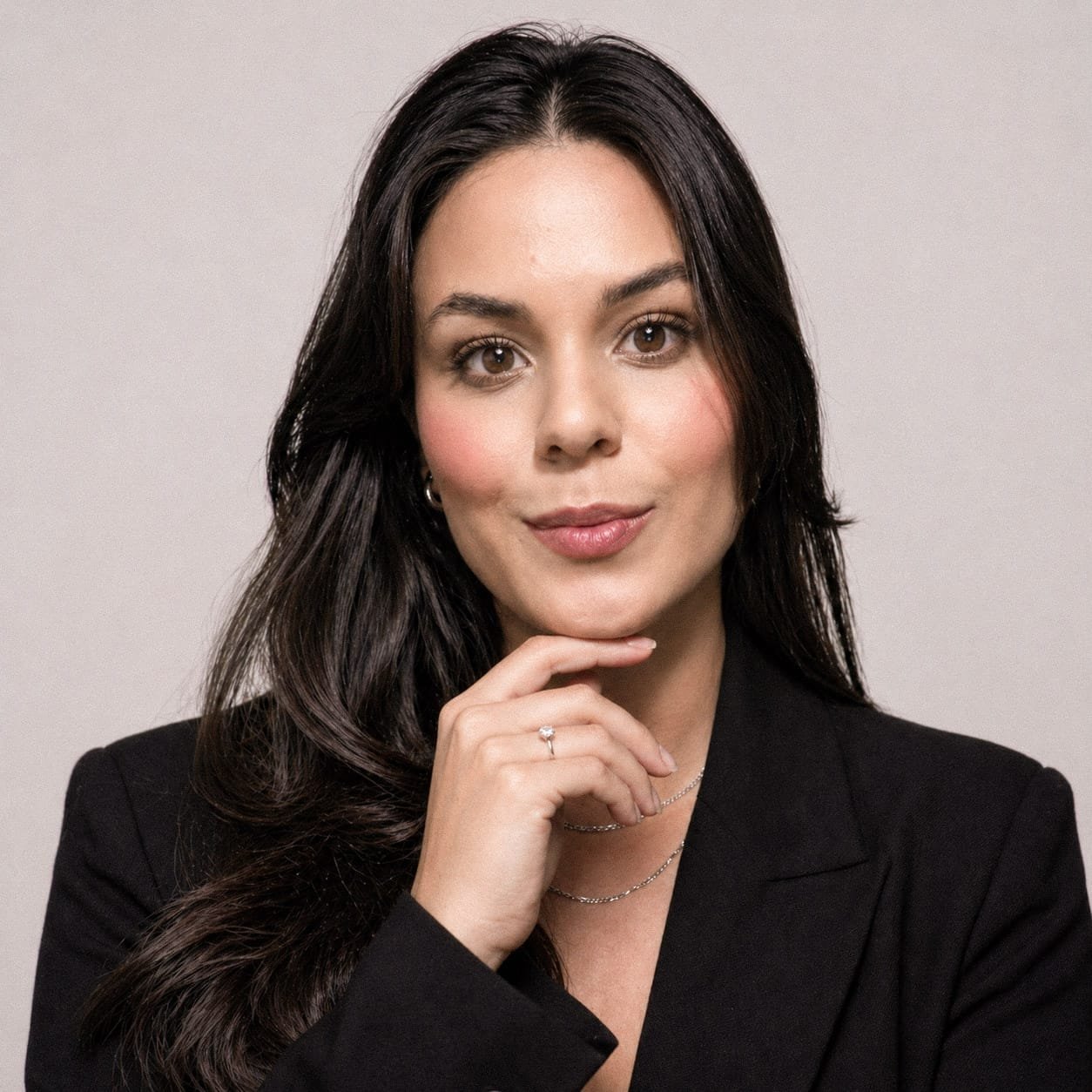 Maria Clara - Social Media