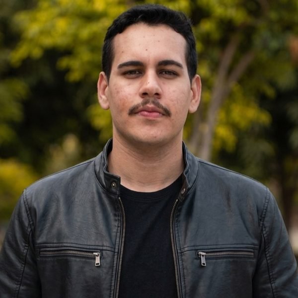 Iago Trajano, Especialista em automações